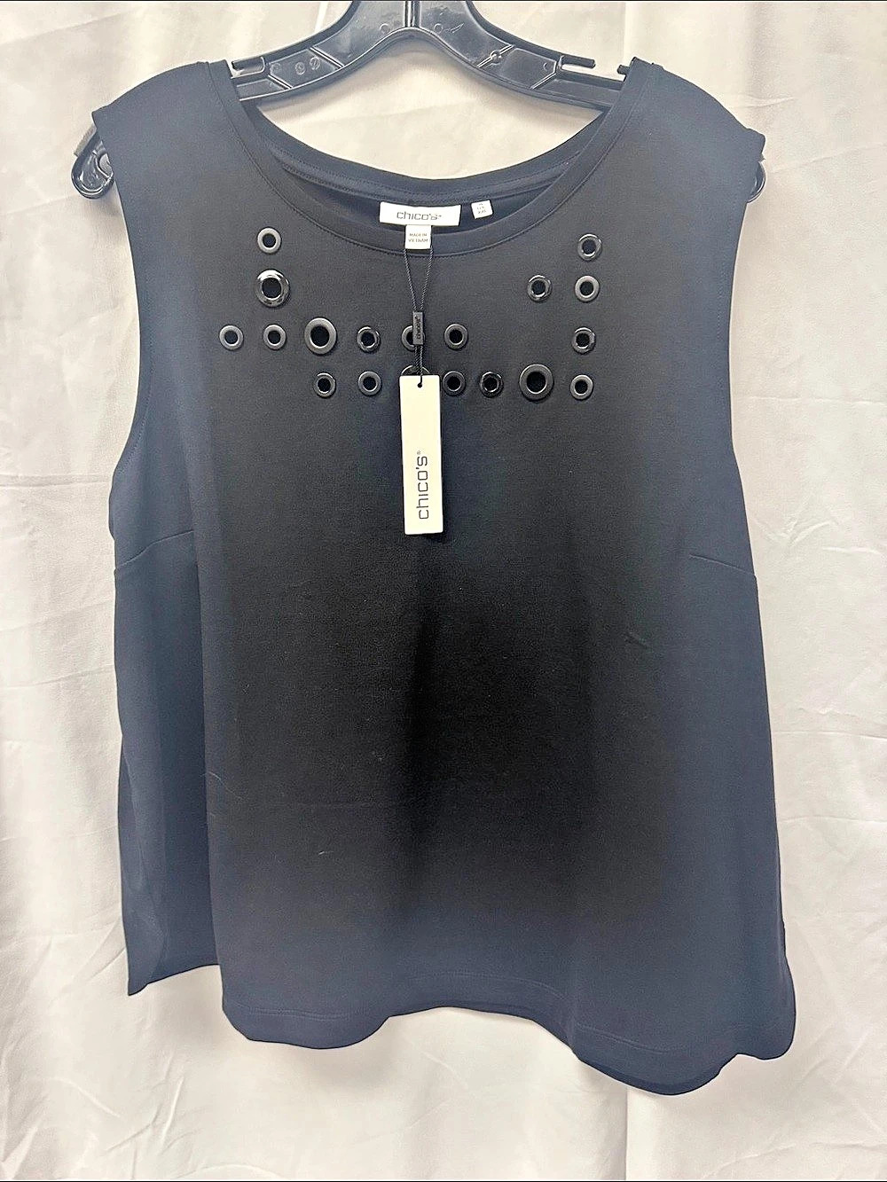 Chico's Grommet Neck Dtl Tank Top in Black Size XXL
